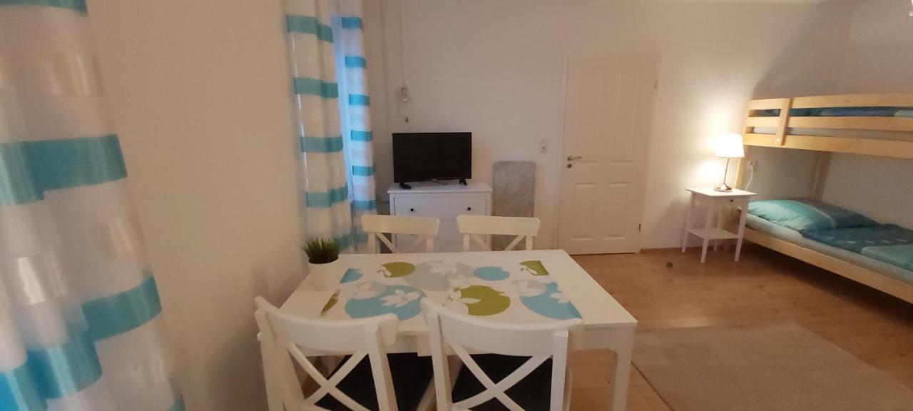 Gut Steinhuegel Apartment Бишофсмайс Екстериор снимка